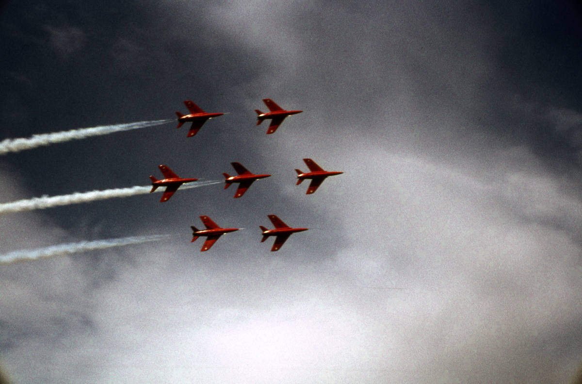 images my ideas 1/1 WTN RAF Alconbury Open Day Red Arrows Diamond Seven.jpg